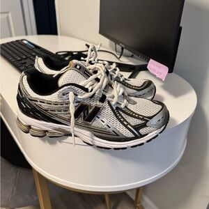 New Balance 1906r Men’s 8